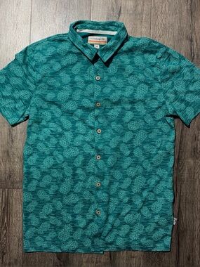 Ocean Pacific Pineapple Print Short Sleeve Button Down Shirt Teal